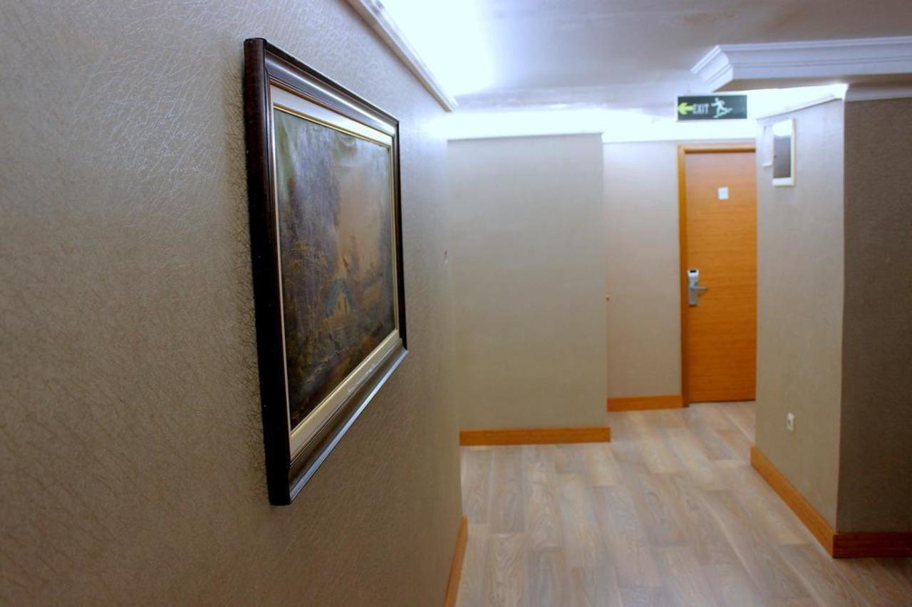 איסטמבול Hotel Buyuk Paris מראה חיצוני תמונה
