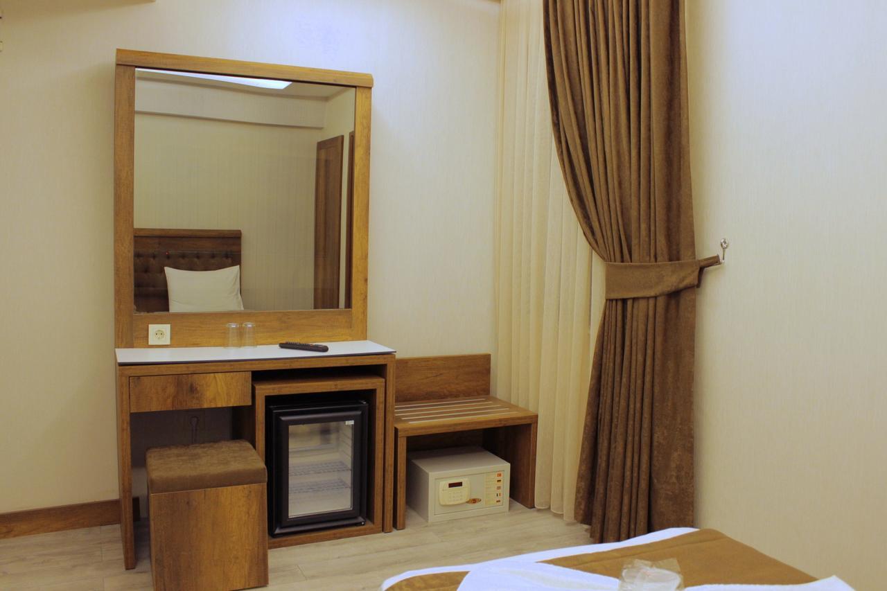 איסטמבול Hotel Buyuk Paris מראה חיצוני תמונה