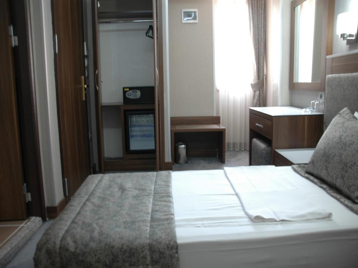 איסטמבול Hotel Buyuk Paris חדר תמונה