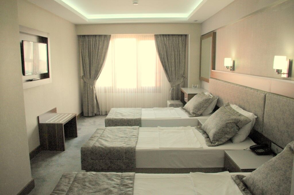 איסטמבול Hotel Buyuk Paris מראה חיצוני תמונה